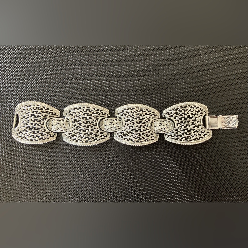 Vintage Filigree Women's Bracelet